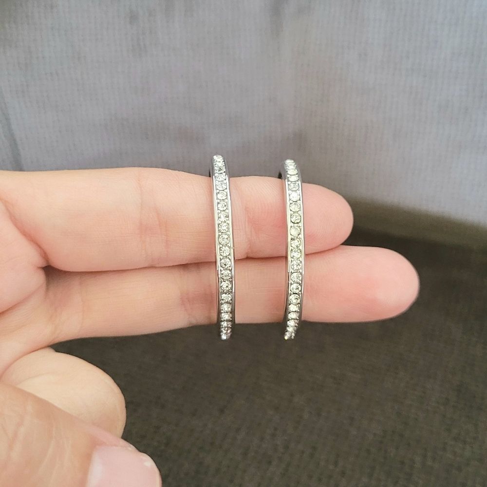 Tahari Cubic Zirconia💎 Lined Silver Hoop Earrings - Picture 14 of 16